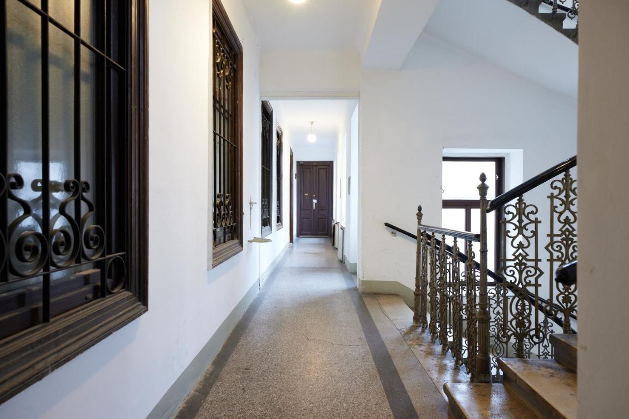 Beautiful Restored - Close To Metro - II Вена Экстерьер фото